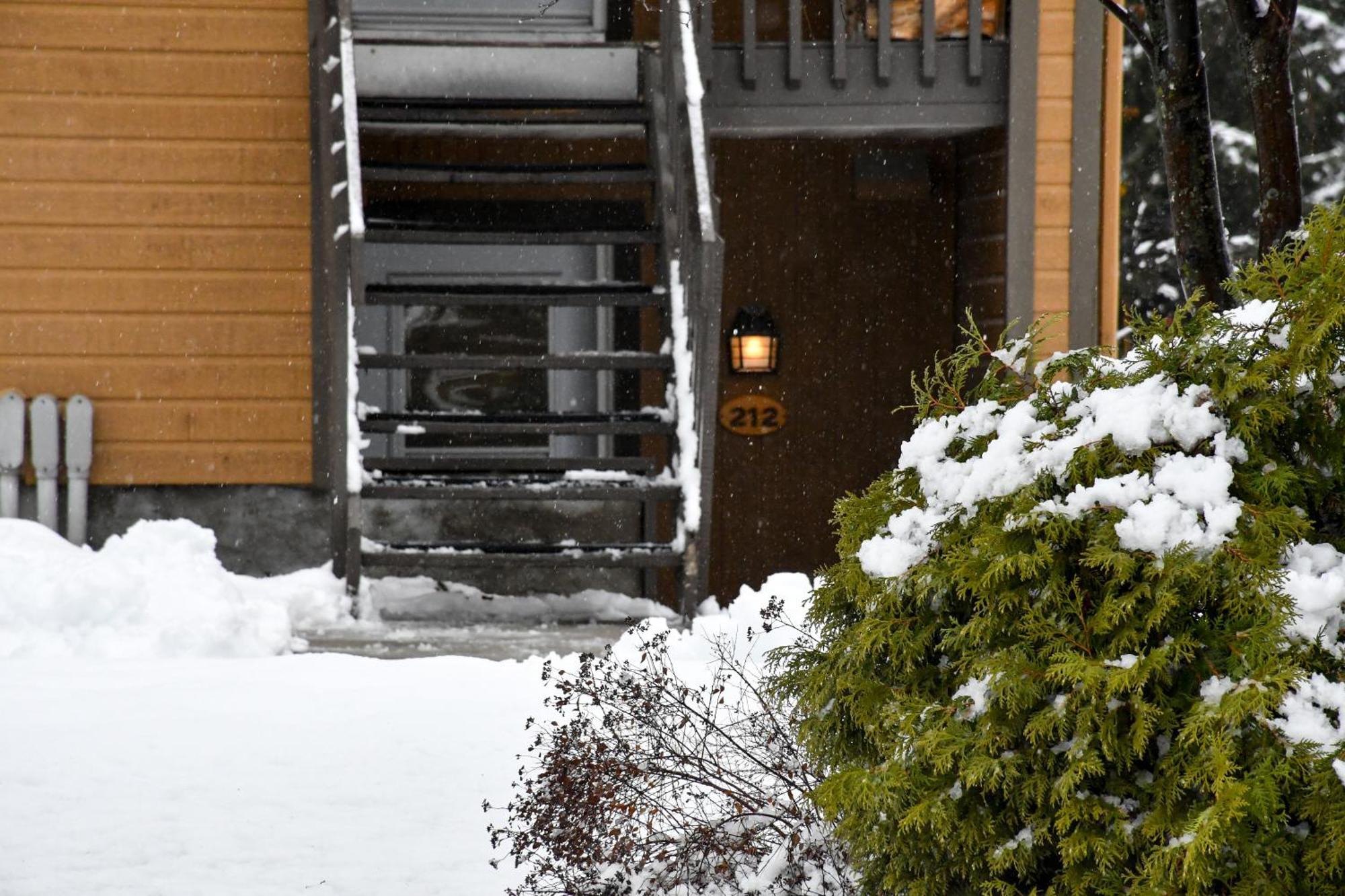 Condo Sainte-Anne Beaupre Exterior photo